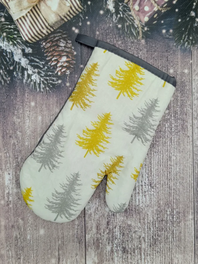 Прихватка-рукавица для кухни новогодняя Floral Season Сказка, 18х26 см