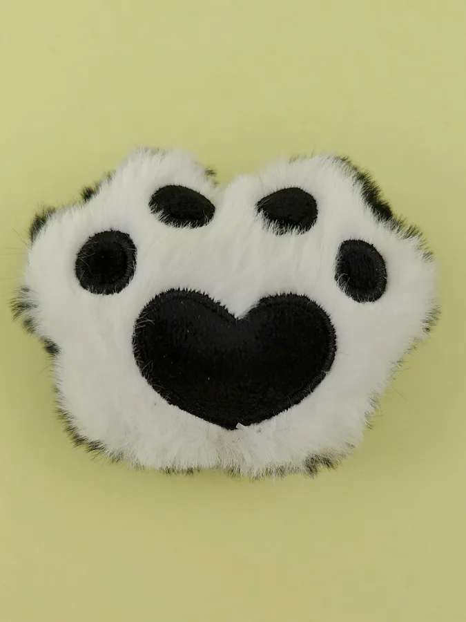 Брелок Jile Toys Лапка, меховой, 8х6см, в ассортименте