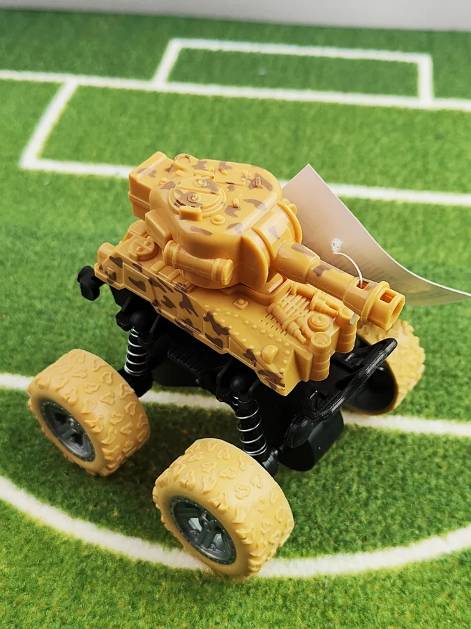 Танк Jile Toys, на пружинной подвеске, 8.2х8.5х9см