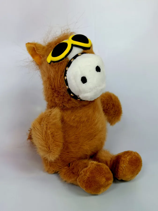 Игрушка мягкая Лошадка в очках, 18 см