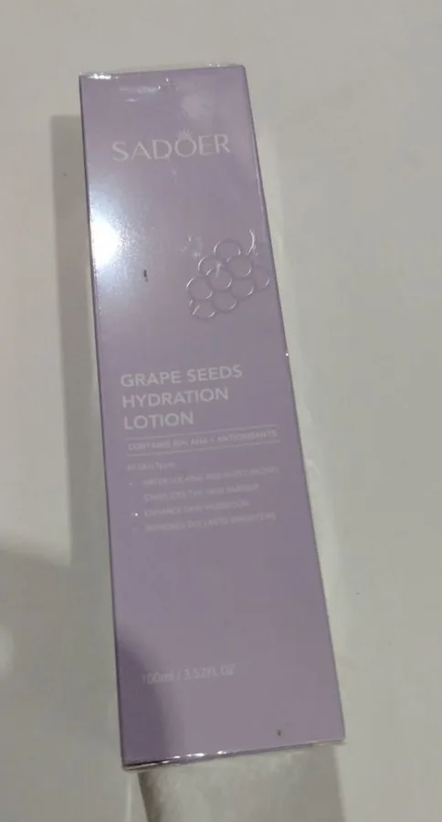 Лосьон для лица Sadoer Grape Seeds Hydration, с экстрактом виноградных косточек, 100мл