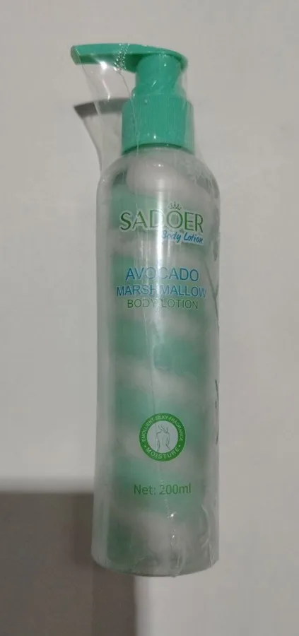 Лосьон для тела Sadoer Avocado Marshmallow, 200мл