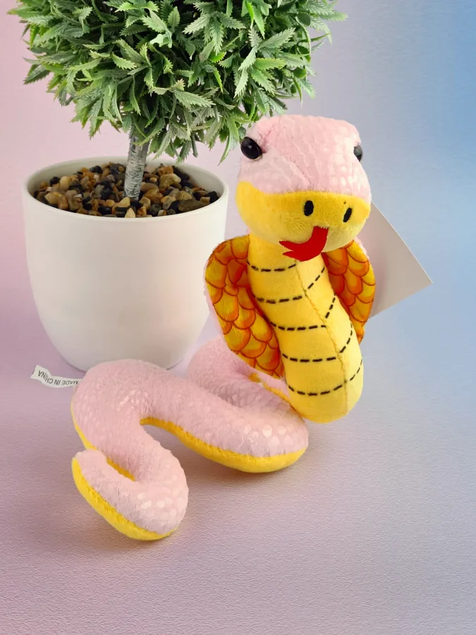 Игрушка мягкая Jile Toys Змея-кобра, размер: 13 см, цвет: розовый