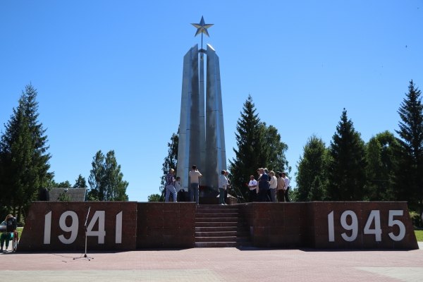 Томское землячество проводит патриотическую акцию в Смоленской области